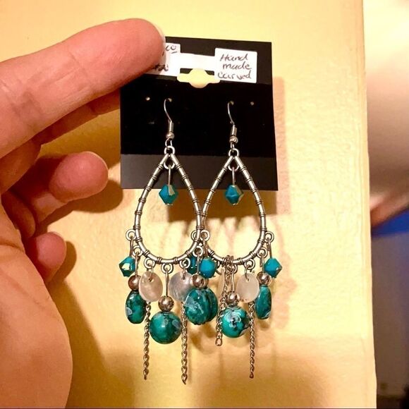 Handcrafted Silver and Turquoise Dangly Earrings NWT - Picture 1 of 5